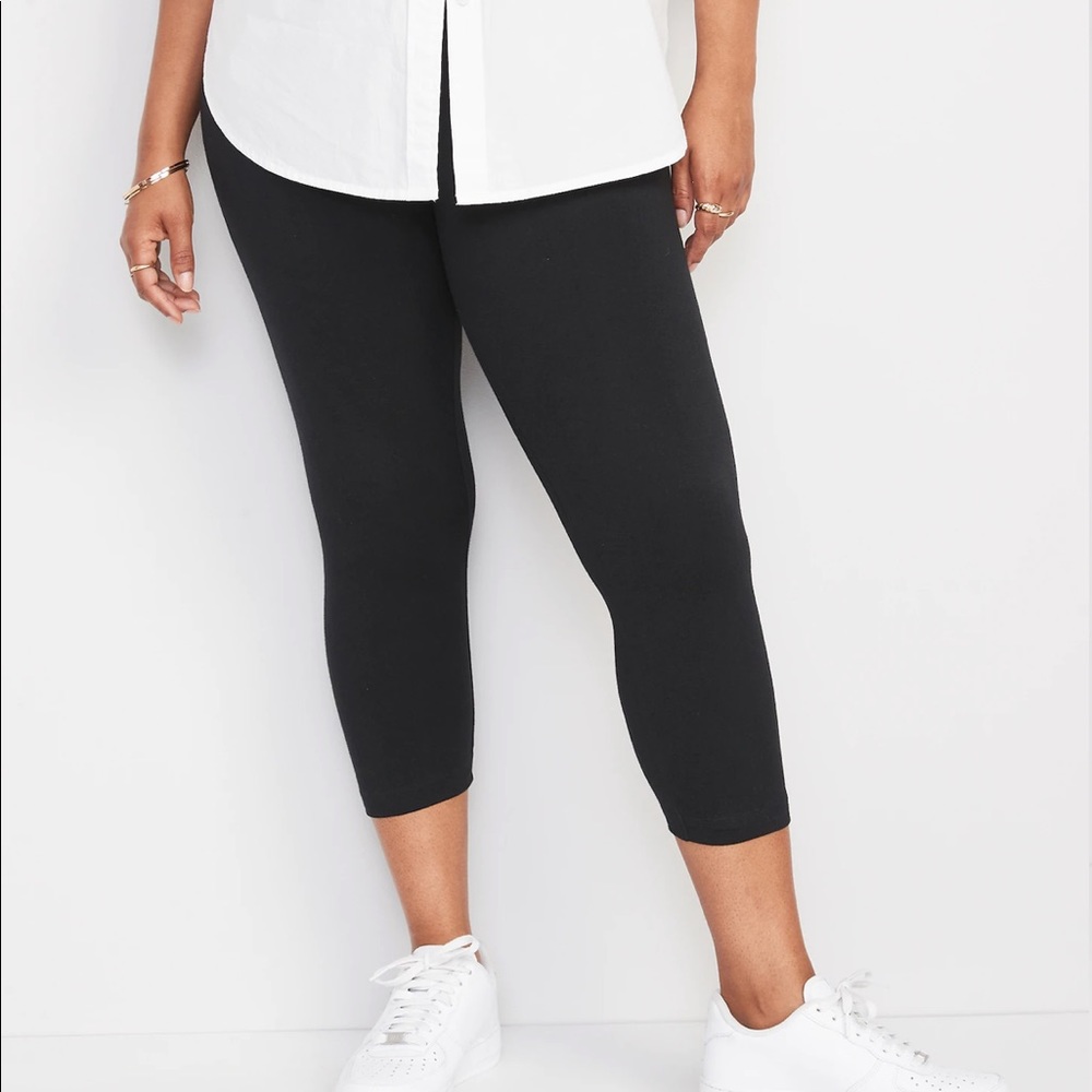 Gianni Bini black cropped textured panel moto leggings size large